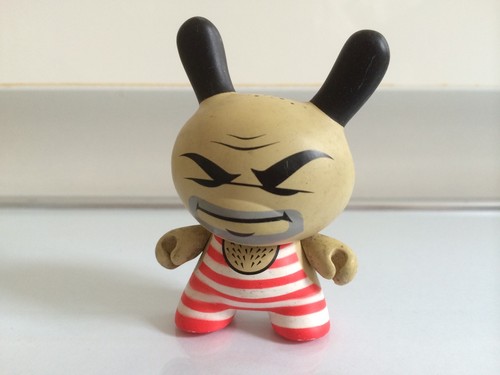Dunny series2 2005 weight - 3",